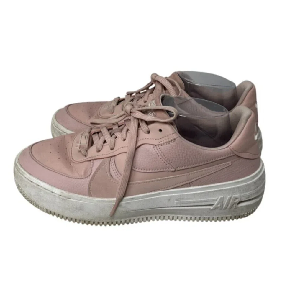 Nike Air Shoes Women's Size 9.5 Pink Air Force 1 Platform Lace Up